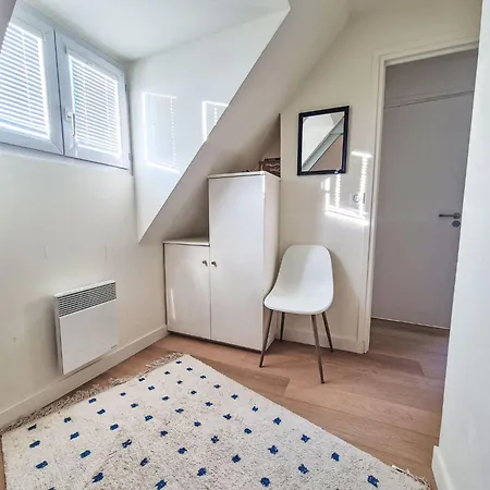 Fleurs D'ajoncs By Interhome * Saint-Malo