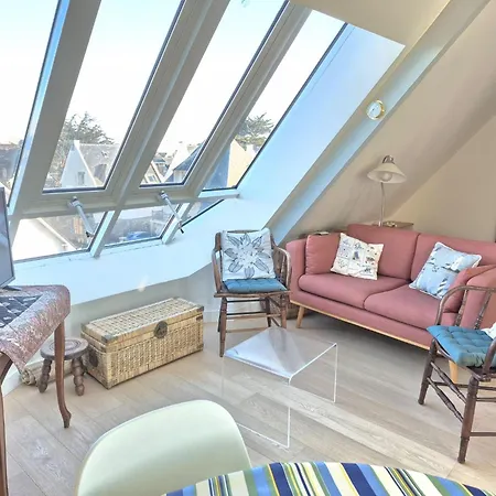 Appartement Fleurs D'ajoncs By Interhome